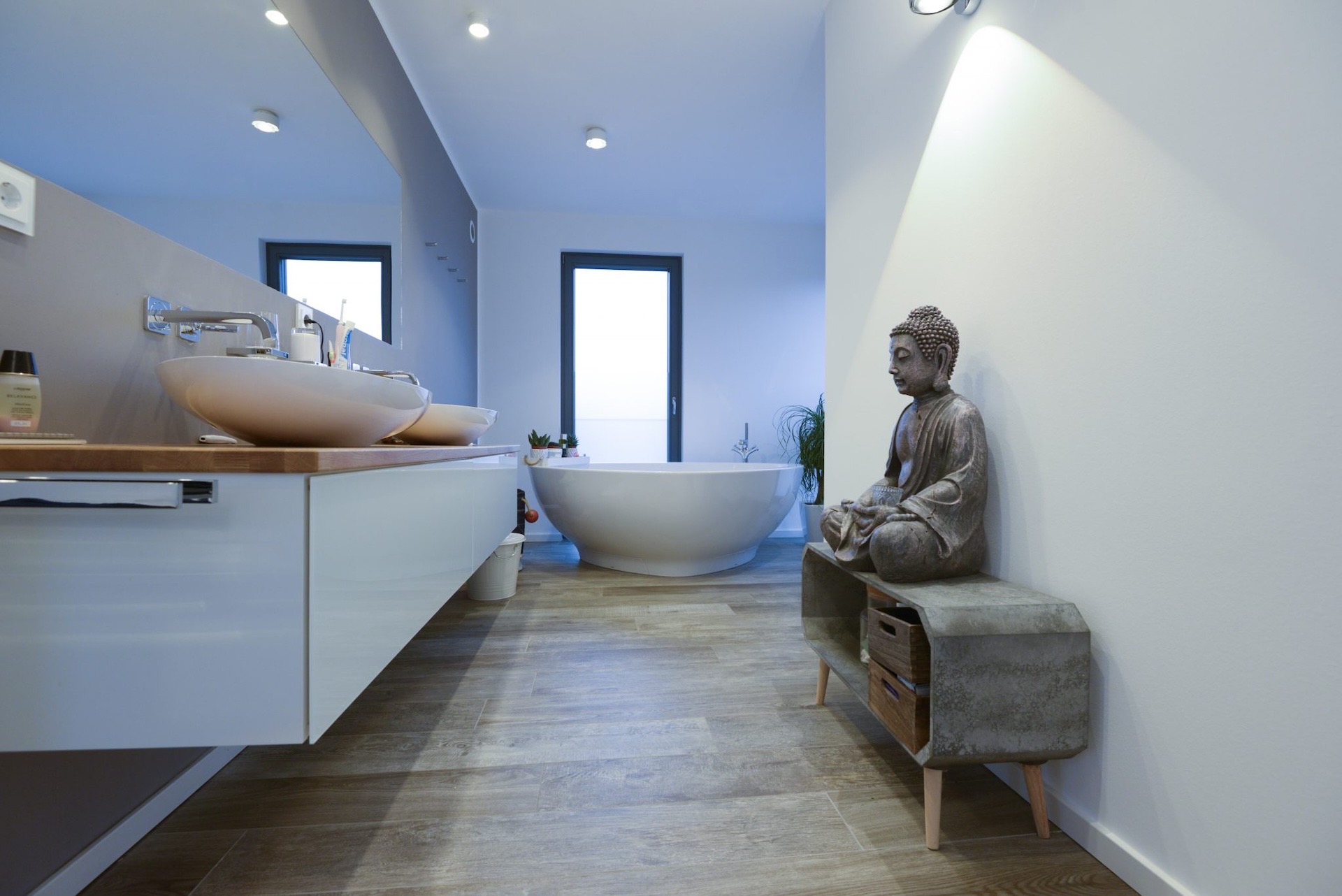 Fliesenausstellung mit Naturstein und Mosaik bei Schäfer Haus der Fliesen